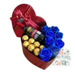 Box Corazón 8 Rosas Eternas De Jabón + Bombones + Vino