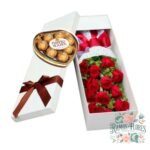 Caja 12 Rosas Rojas + Bombones Ferrero