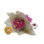 Ramo 12 Rosas Rosadas + Bombones Ferrero