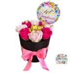 Box Cilindro 8 Rosas Eternas De Jabón + Bombones + Globo + Mariposas