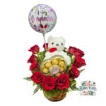 Arreglo 12 Rosas Rojas + Peluche + Bombones Ferrero + Globo