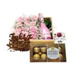 Box 12 Rosas + Bombones Ferrero + Botella Espumante 187ml