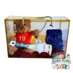 Caja de PVC dorada + Peluche + Caja De Bombones Ferrero + Espumante Jp Chenet + Cajita de 6 Rosas Eternas De Jabón