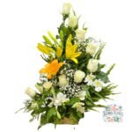 Arreglo Fúnebre de 9 Rosas + Lirio