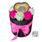 Box Cilindro 8 Rosas Eternas De Jabón + Bombones + Mariposas