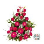 Arreglo 12 Rosas Fucsias + 7 Gerberas Fucsias + Lirios